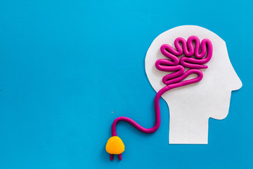 公积金缴纳基数和工资有关系吗