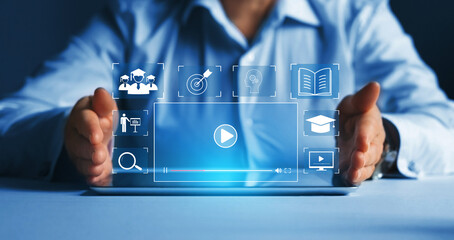 五菱之光离合器踩着重怎么办