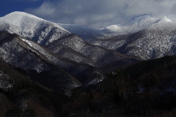 年满70的老人可以办理深圳居住证吗