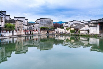 电子商务的产生和发展经历了哪几个阶段