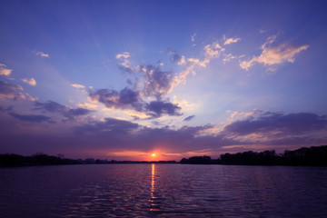 年满70的老人可以办理深圳居住证吗